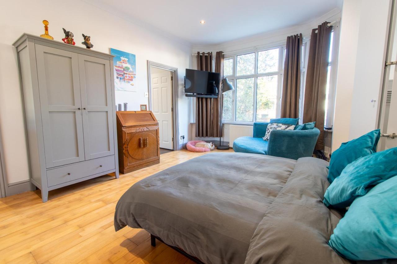 Spacious And Light Flat In Clapham London Exterior photo